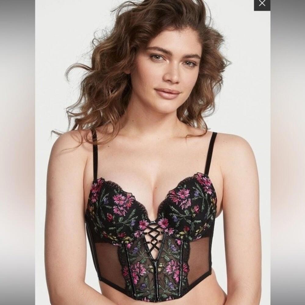 Victoria secret embroidered corset - Picture 4 of 8